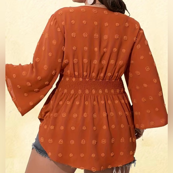 🧡Swiss Dot Blouse🧡 - Picture 2 of 2